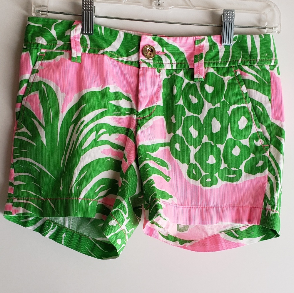 Lily Pulitzer Callahan Shorts Size 00 Daylilly Splatter Preppy Vacation Resort